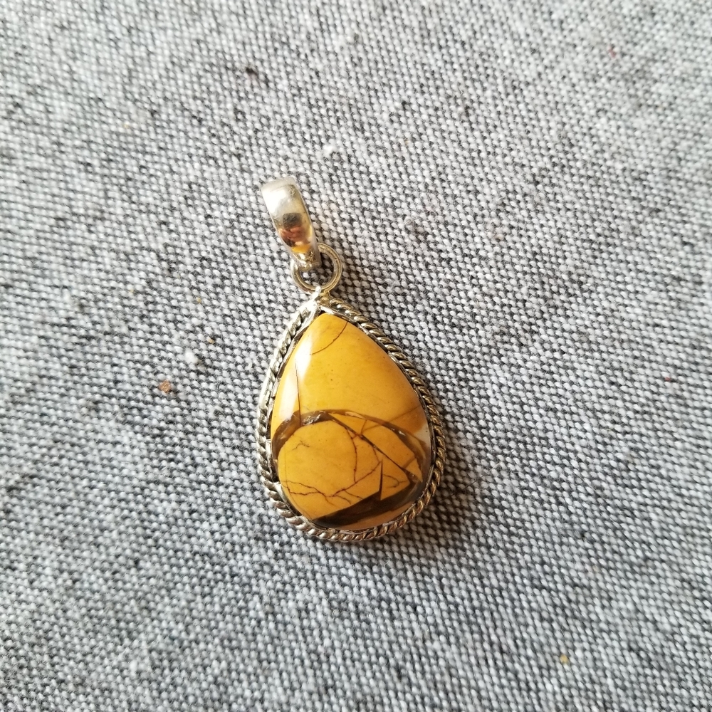 New Brecciated Mookaite Handcrafted Sterling silver 925 gemstone pendant